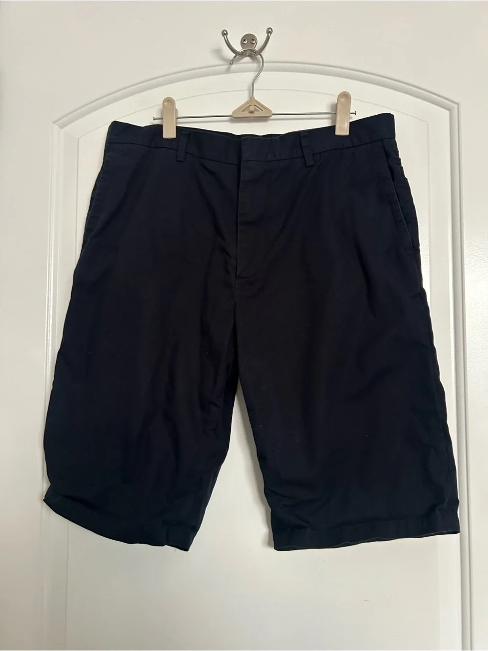 COS Men's Black Classic 100% Cotton Shorts size 34 chic preppy minimalist